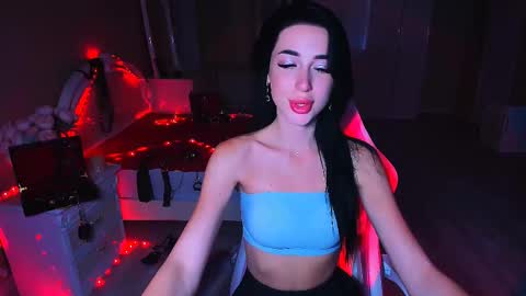 Snapshot of bad_desire chatting on September 26, 8:33 am Miss Desire...do you remember online show from September 26, 8:33 am