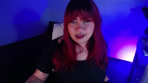 Snapshot of bad_scarlett1 chatting on October 8, 1:24 am Scarlett online show from October 8, 1:24 am