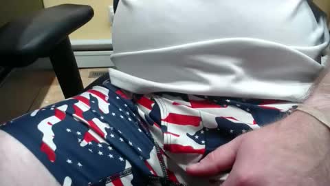 badbirdie85 online show from April 20, 10:24 pm