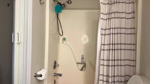 HotWifeFun32 online show from February 1, 6:10 am