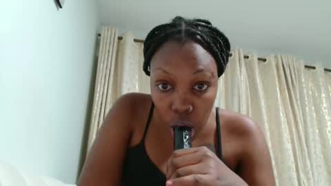 baddestslut001 online show from April 21, 8:38 pm