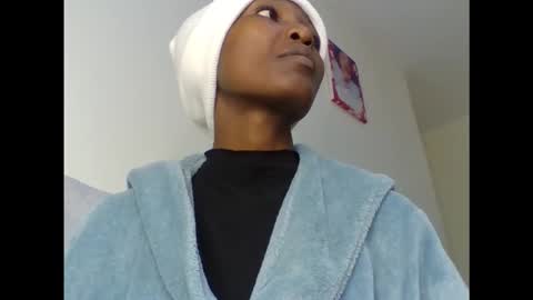 baddie_bunnie online show from March 16, 7:01 am