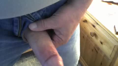 badlad10 online show from April 8, 7:06 pm