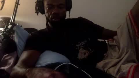 Snapshot of baggraww33 chatting on October 2, 7:45 pm fans favorite bbc online show from October 2, 7:45 pm