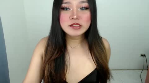 april online show from January 19, 4:44 am