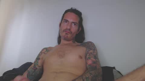 Bailey online show from April 14, 4:43 pm