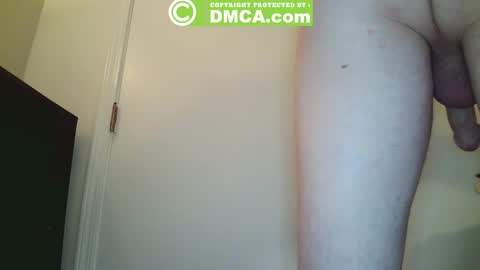 Snapshot of baldjackbear chatting on December 10, 10:06 am Jack Bear online show from December 10, 10:06 am