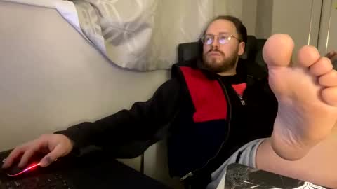 balliboigamer online show from December 2, 6:38 pm