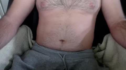 Snapshot of ballsnhair chatting on September 18, 9:46 am ballsnhair online show from September 18, 9:46 am