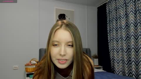 Snapshot of bam_bi chatting on January 8, 5:05 pm Kira online show from January 8, 5:05 pm
