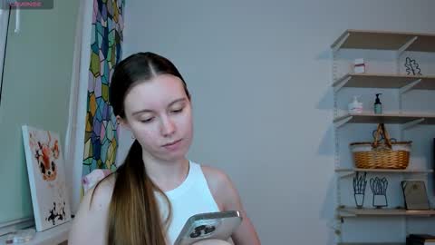 Kira online show from November 6, 2:58 am