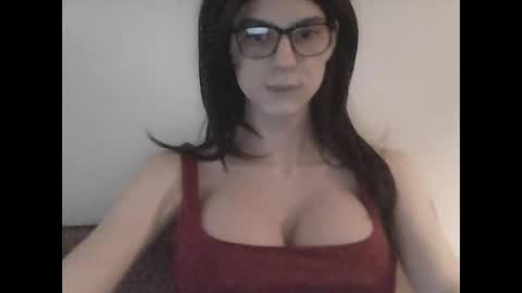 Snapshot of bambilovets1 chatting on October 1, 9:24 pm Bambi online show from October 1, 9:24 pm