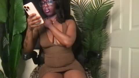 SABRINA - ADD SNAP FOR DAILY CONTENT online show from February 11, 6:39 am