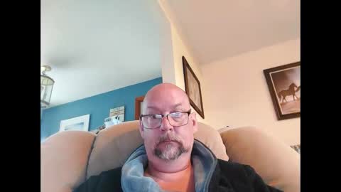 bananatwins1 online show from May 15, 11:40 am