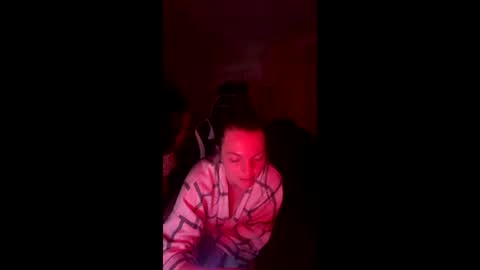 bankrollbarbies444 online show from March 16, 7:12 am