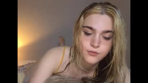 bansam1738 online show from June 5, 1:56 am