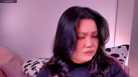 Barbie Kim online show from November 9, 6:54 pm