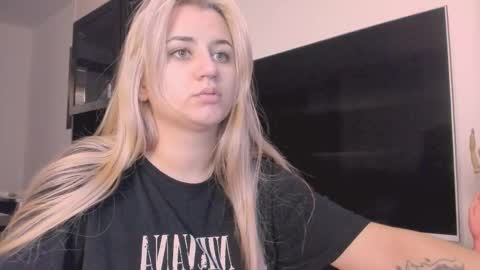 Snapshot of barbarasiren chatting on November 1, 12:04 pm barbarasiren online show from November 1, 12:04 pm