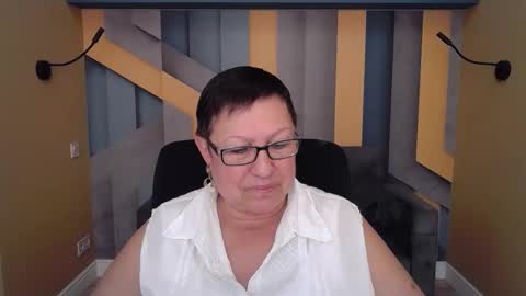 barbaraturners online show from November 13, 12:35 am