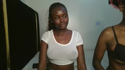 queen online show from October 17, 10:03 pm