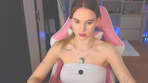 Eva online show from June 8, 11:44 am