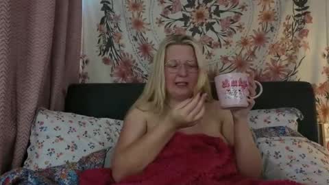 barbiegirl966 online show from February 21, 9:45 am