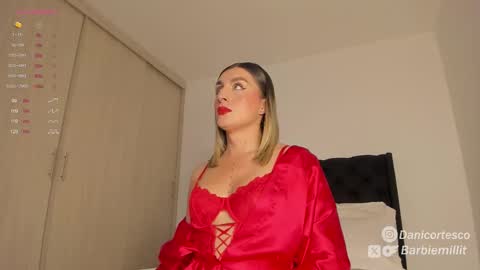 Snapshot of barbiemillit chatting on October 16, 11:14 pm barbiemillit online show from October 16, 11:14 pm