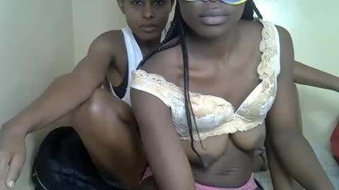 barbies_girles online show from October 30, 7:53 am