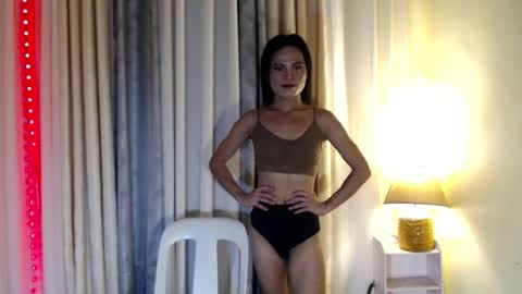 barbiexxxnaughty_28 online show from July 28, 12:19 am