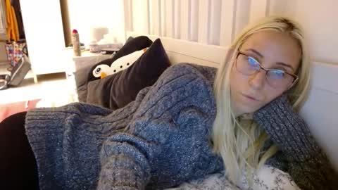 Lena online show from September 24, 12:56 pm