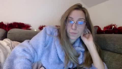 Lena online show from January 6, 6:23 pm