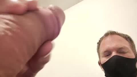 barniemay1 online show from October 9, 9:04 am