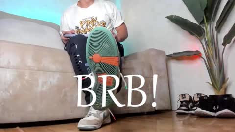 Bastian Independent Model online show from February 13, 10:13 pm