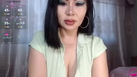 Lara online show from November 24, 4:33 am