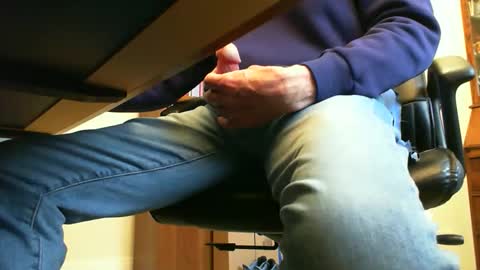 BateBro13 online show from February 8, 10:24 pm