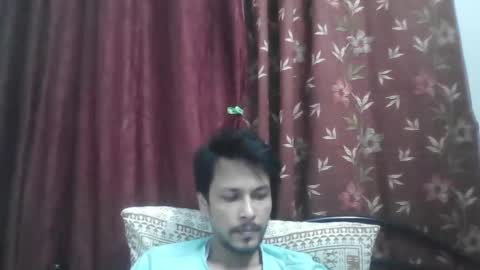 Neel online show from December 3, 7:28 pm