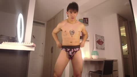 Bayron online show from April 16, 3:39 am