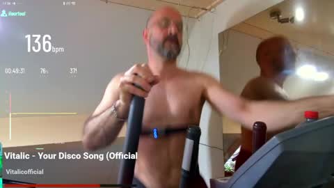 bazzz_8 online show from April 20, 5:38 pm