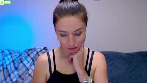 Snapshot of bb__bonami_ chatting on September 25, 4:58 pm bb__bonami_ online show from September 25, 4:58 pm