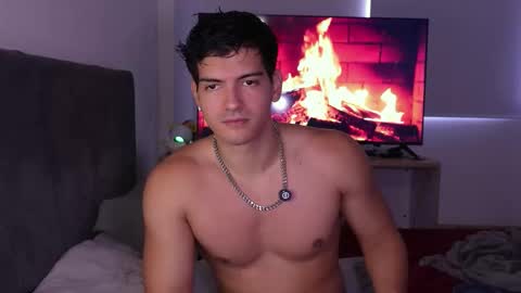 Valentino online show from February 11, 9:29 pm