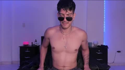 Valentino online show from February 5, 12:31 am