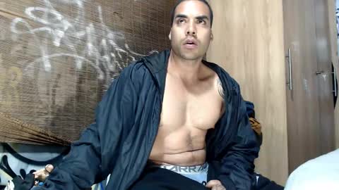 Justin online show from November 4, 2:57 am