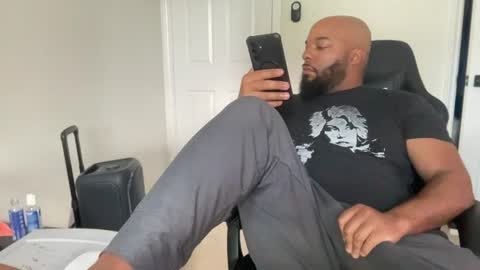 Zaddy online show from June 28, 2:35 pm