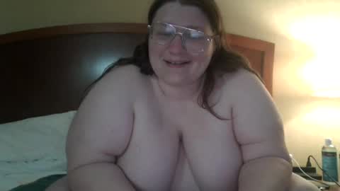 bbwlittlebear online show from July 18, 10:17 am