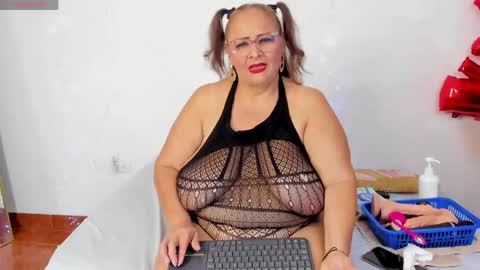Salome online show from May 14, 8:51 pm