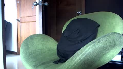 bby044 online show from March 7, 5:28 pm