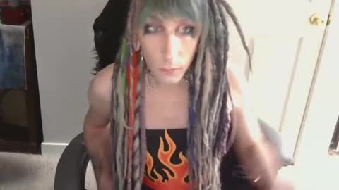 Kittie online show from May 21, 11:28 am