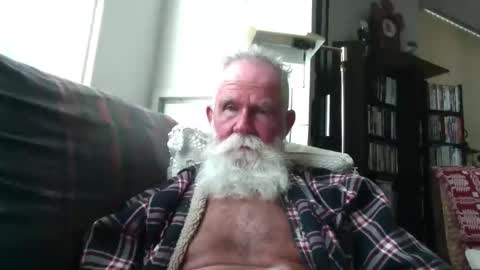 Snapshot of beardbushy chatting on September 26, 5:21 pm beardbushy online show from September 26, 5:21 pm