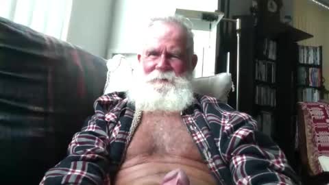 Snapshot of beardbushy chatting on October 12, 5:59 pm beardbushy online show from October 12, 5:59 pm