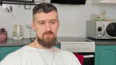 Zeus online show from March 31, 4:35 am